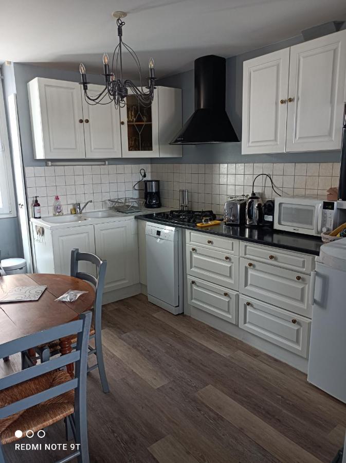 La Petite Maison Du Quai Appartement Blois Buitenkant foto